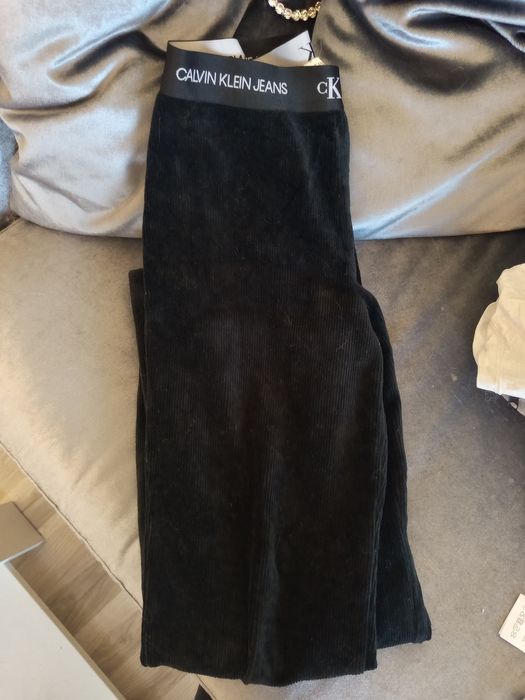 Оригинален панталон Calvin Klein