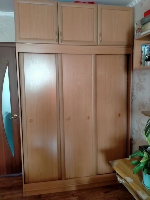Продам шкаф  в хорошем состоянии