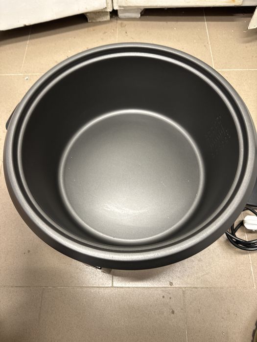 Oala electrica de gatir orez sau legume