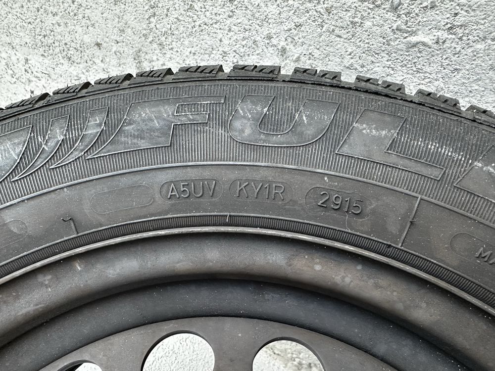 Зимни гуми с джанти 205/65/15 FULDA