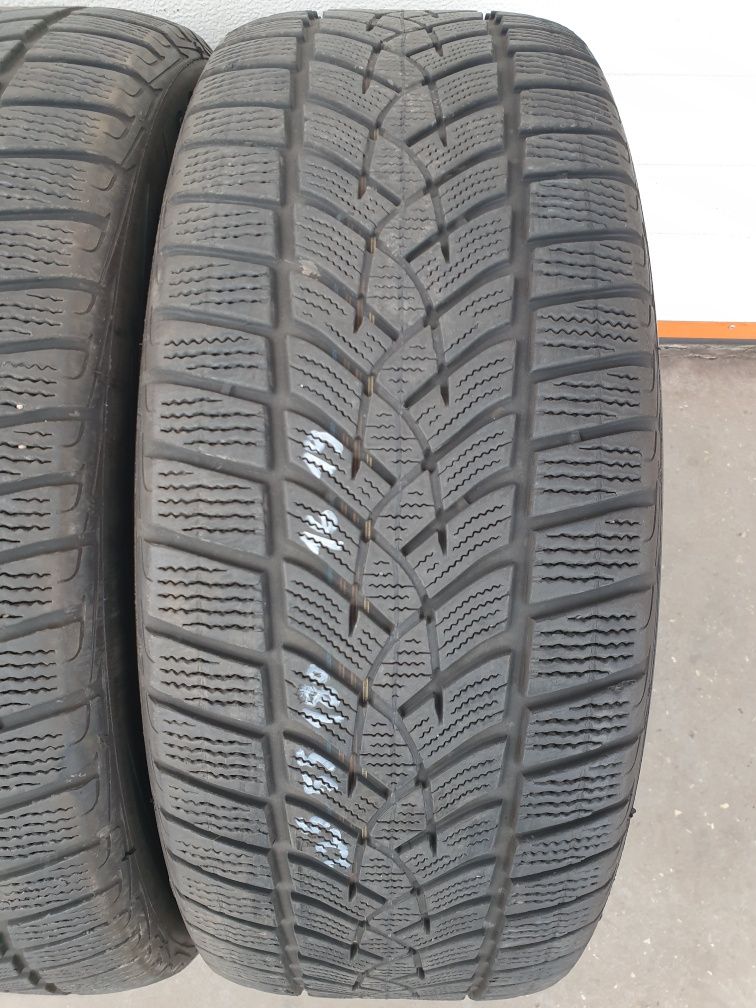 Зимни гуми 4 броя GOODYEAR UltraGrip 225 55 R18 дот 1619