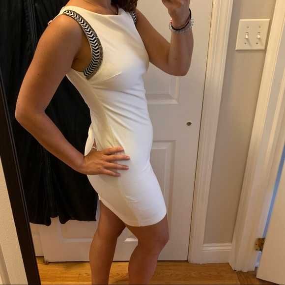 Платье Zara, размер M