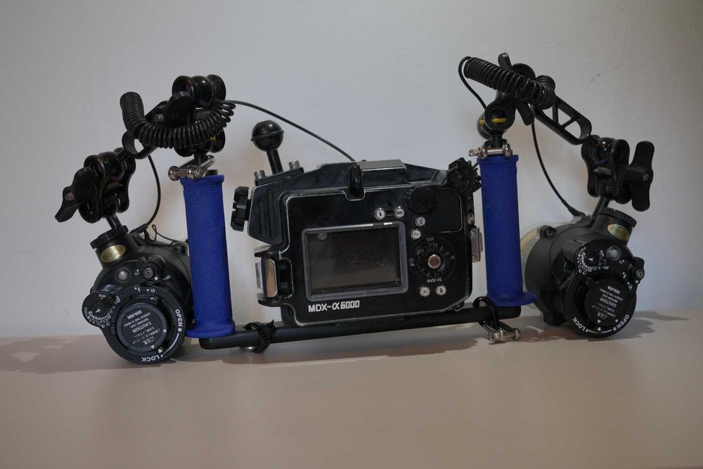 Aparat foto subacvatic Sony A 6000