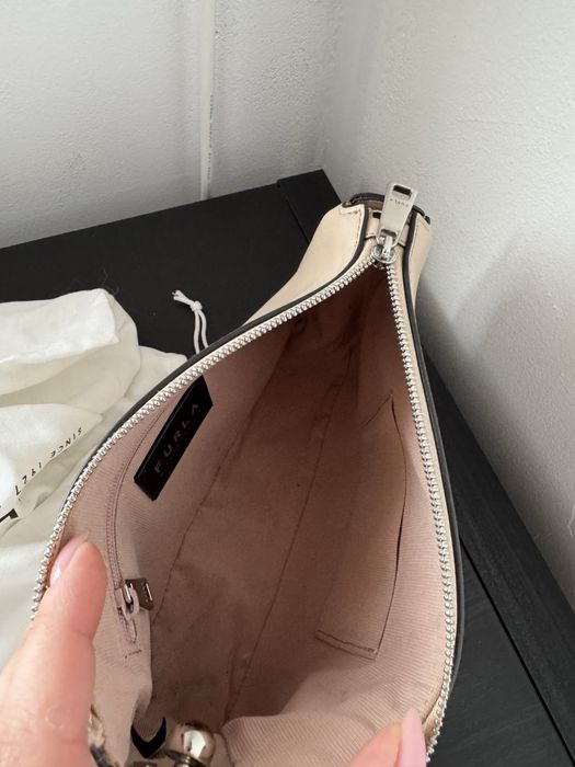 Оригинална чанта ‘Furla’