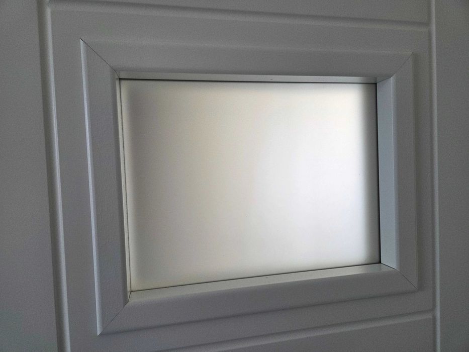 Чисто нова интериорна врата Сан Исидро