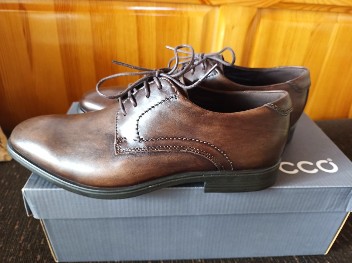 Мъжки маркови обувки ECCO