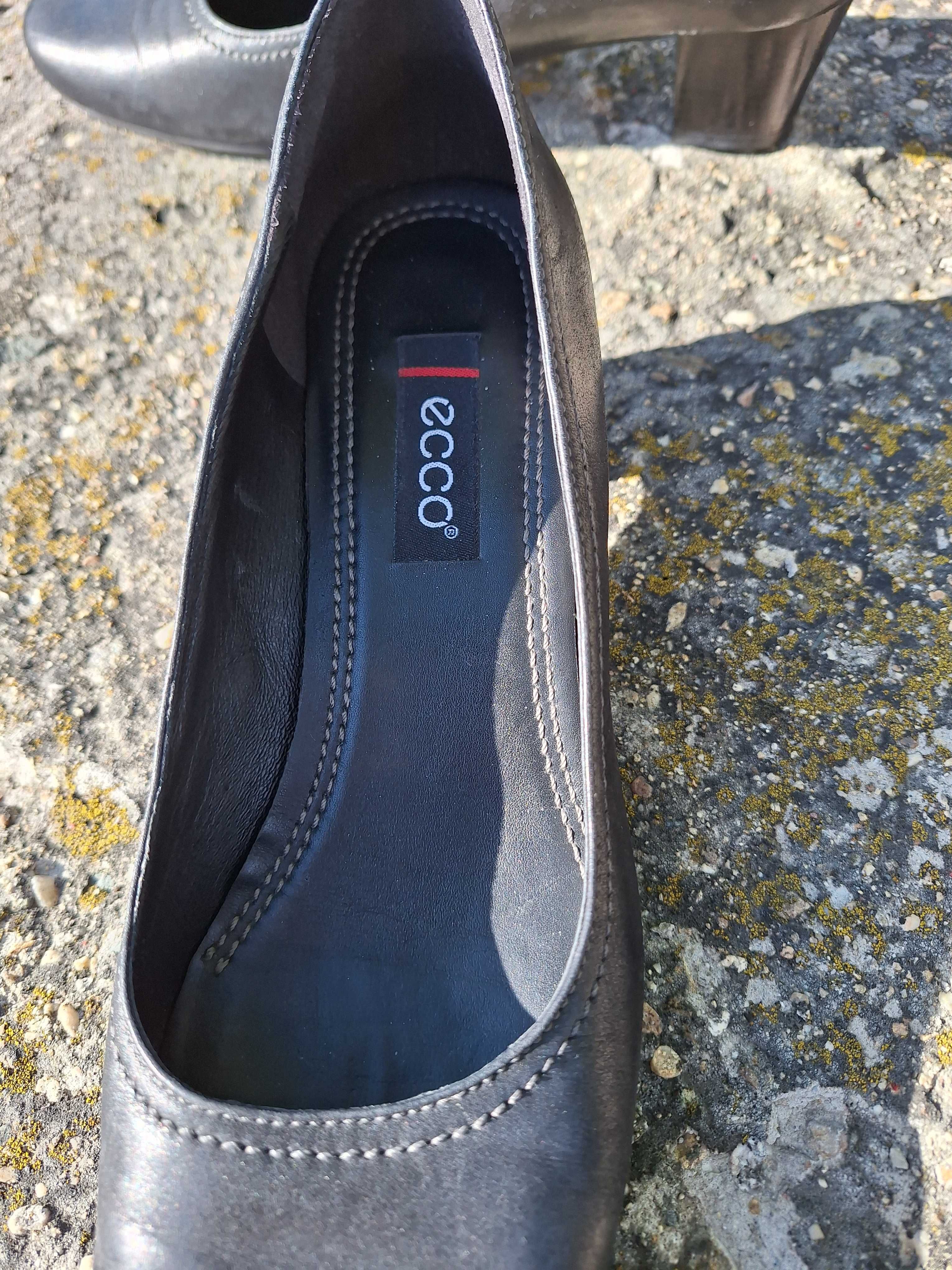 Дамски черни бизнес обувки, ECCO, 39 номер