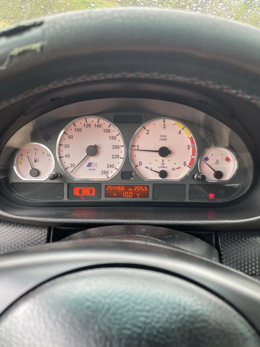 Bmw e46 330d.