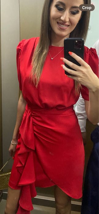 Rochie revelion scurta rosie deosebita cu spatele gol