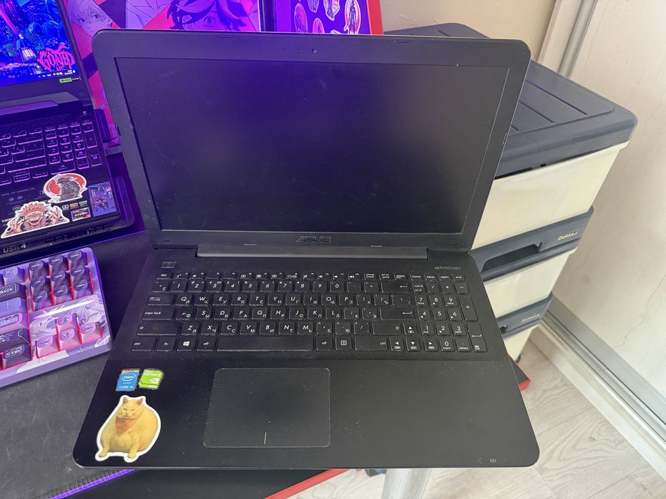 Продам ноутбук асус