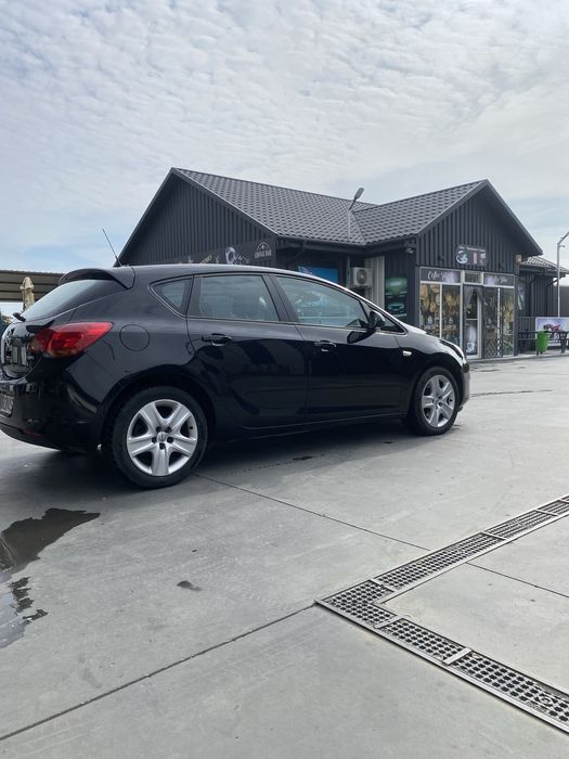 Opel astra j ,1.7 cdti