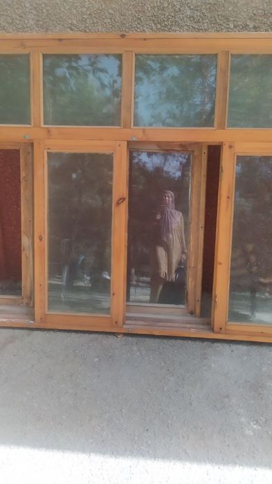 Тахта дераза сотилади