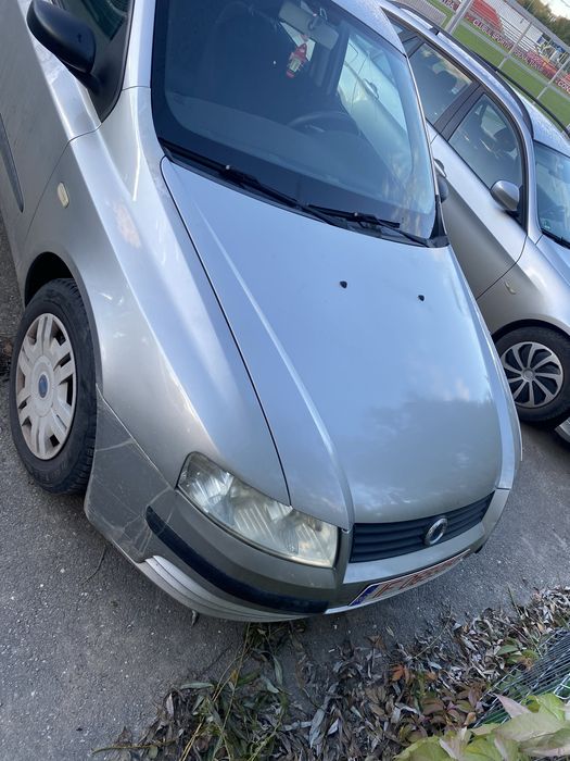 Vând auto fiat stilo