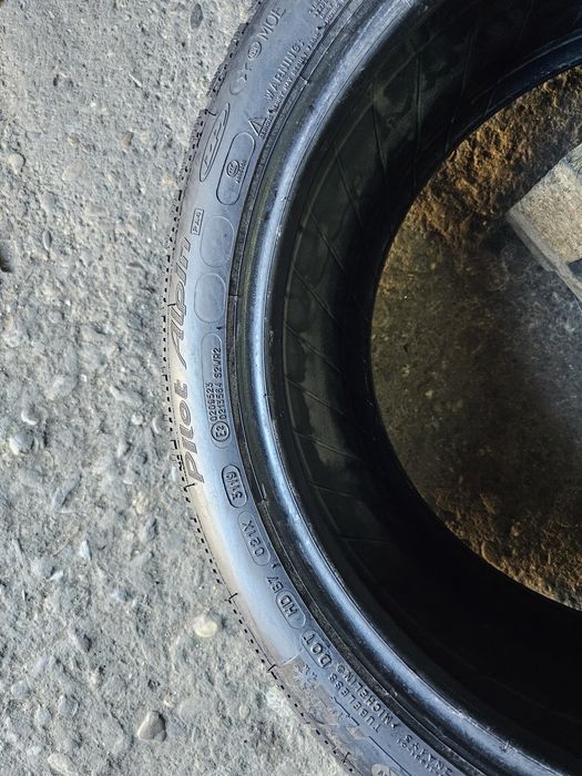 2 anvelope iarna 245 45 18 Michelin Runflat 2019