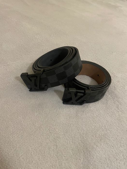 Колани на Louis Vuitton