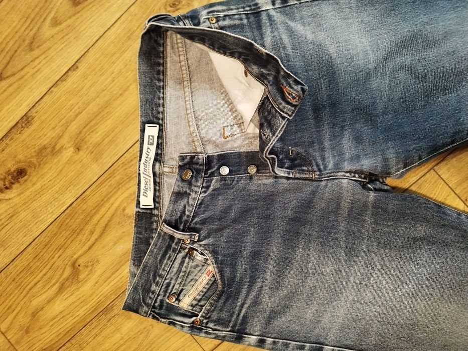 Blugi Diesel bărbați  34