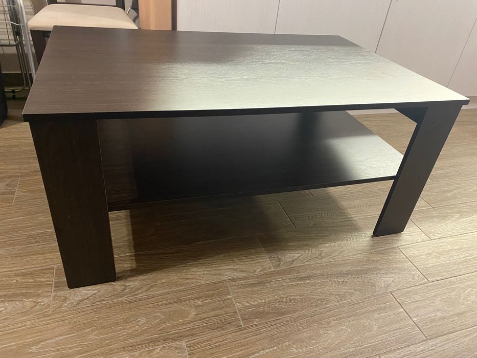 Холна маса, кафява