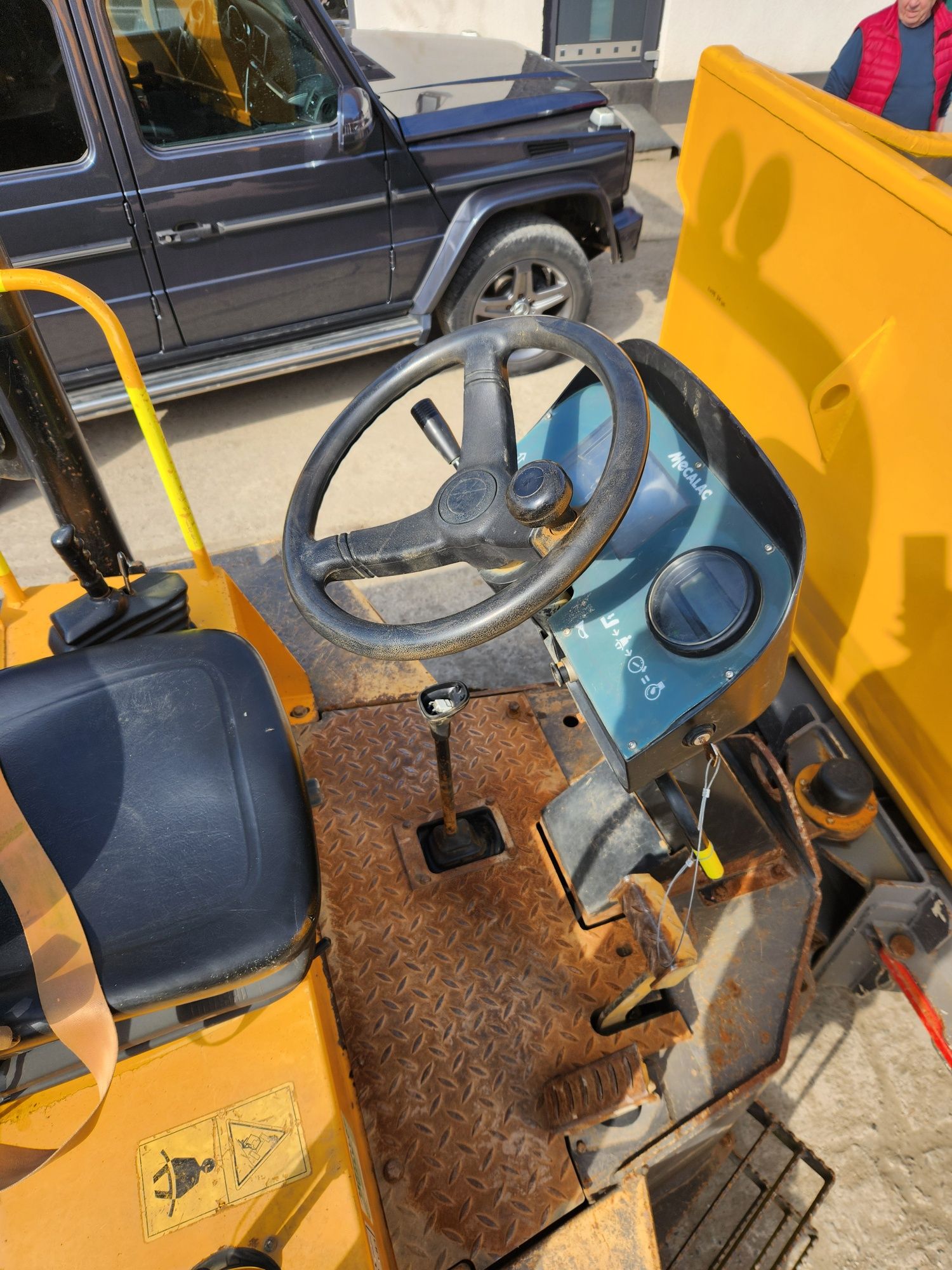 Dumper Jcb 6 tone