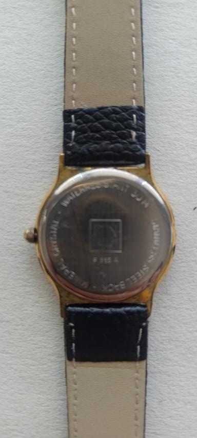Часовник Tissot F355