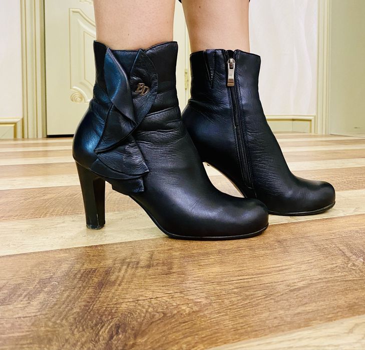 Продам женскую обувь 38 размер