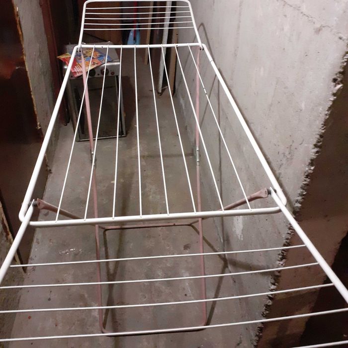 Сушилнк за дрехи в затворени помещения