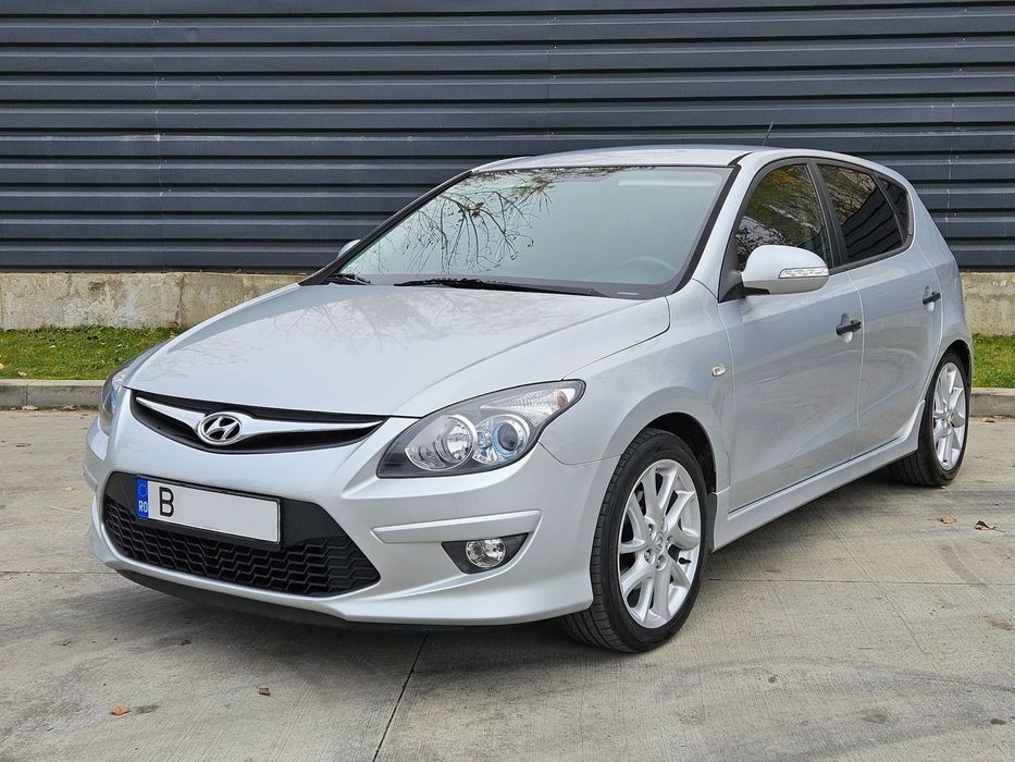 Hyundai I30 1.6CRDi / EURO 5 / 2011 /  CarPlay / Android / Incalzire in scaune