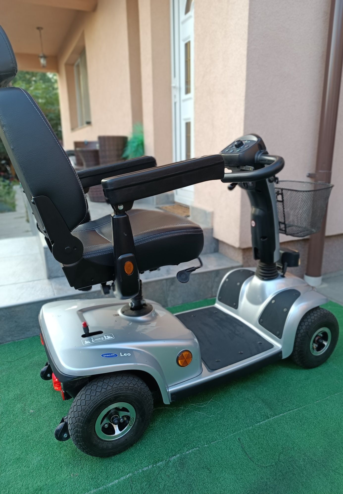 Dezabilitati Dizabilitati scuter carucior căruț electric handicap scau