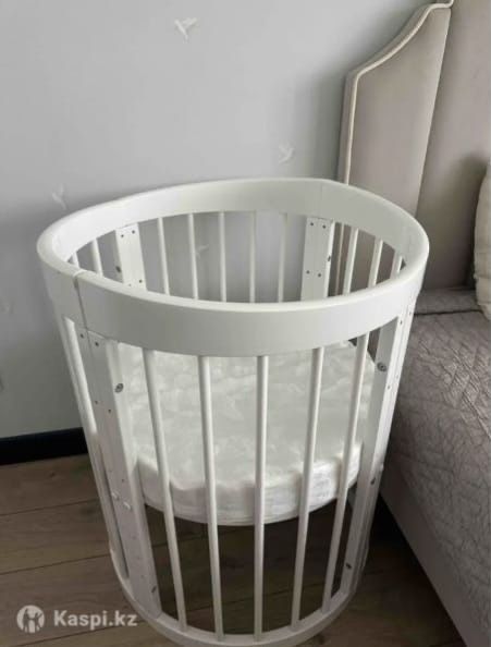 Продам кроватку трансформер 2 в 1