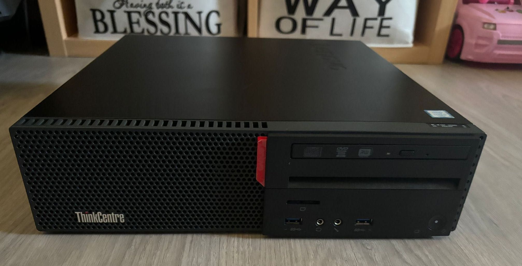 Lenovo ThinkCentre M700 Desktop i7-6700 Gen6