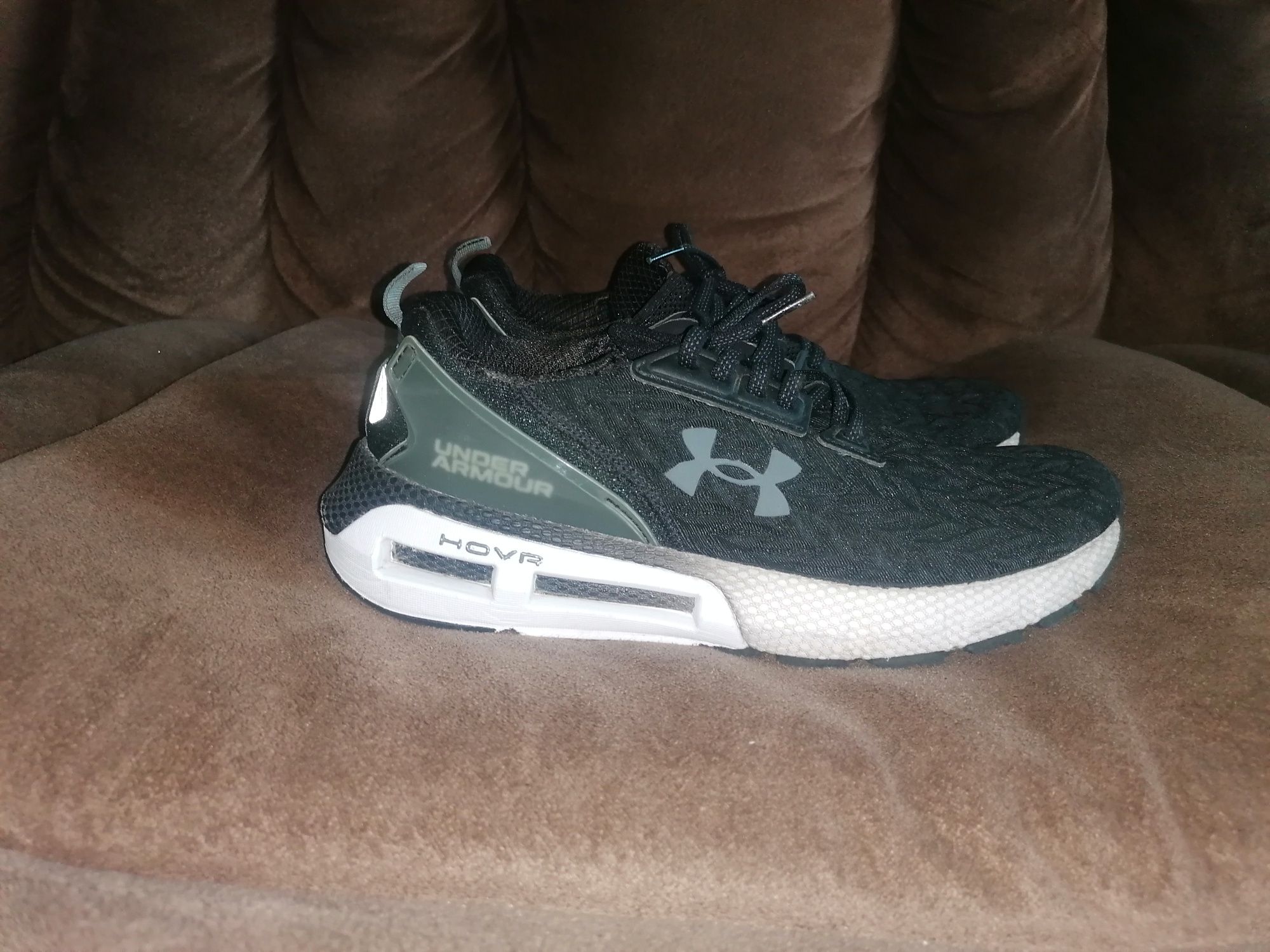 Under armour HOVR MEGA 2 CLONE