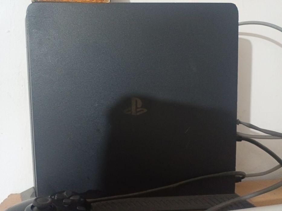 Ps4 de vânzare stare buna