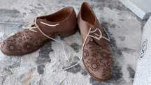 Vand pantofi din piele noi, marime 38