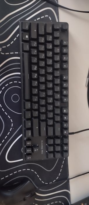 Клавиатура механическая + кулер на процессор в идеале