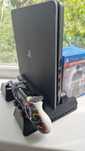 Play Station 4 Slim, 1 терабайт с играми и охлаждающей подставкой