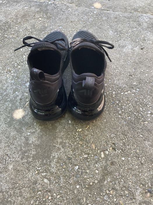 adidasi nike air 270