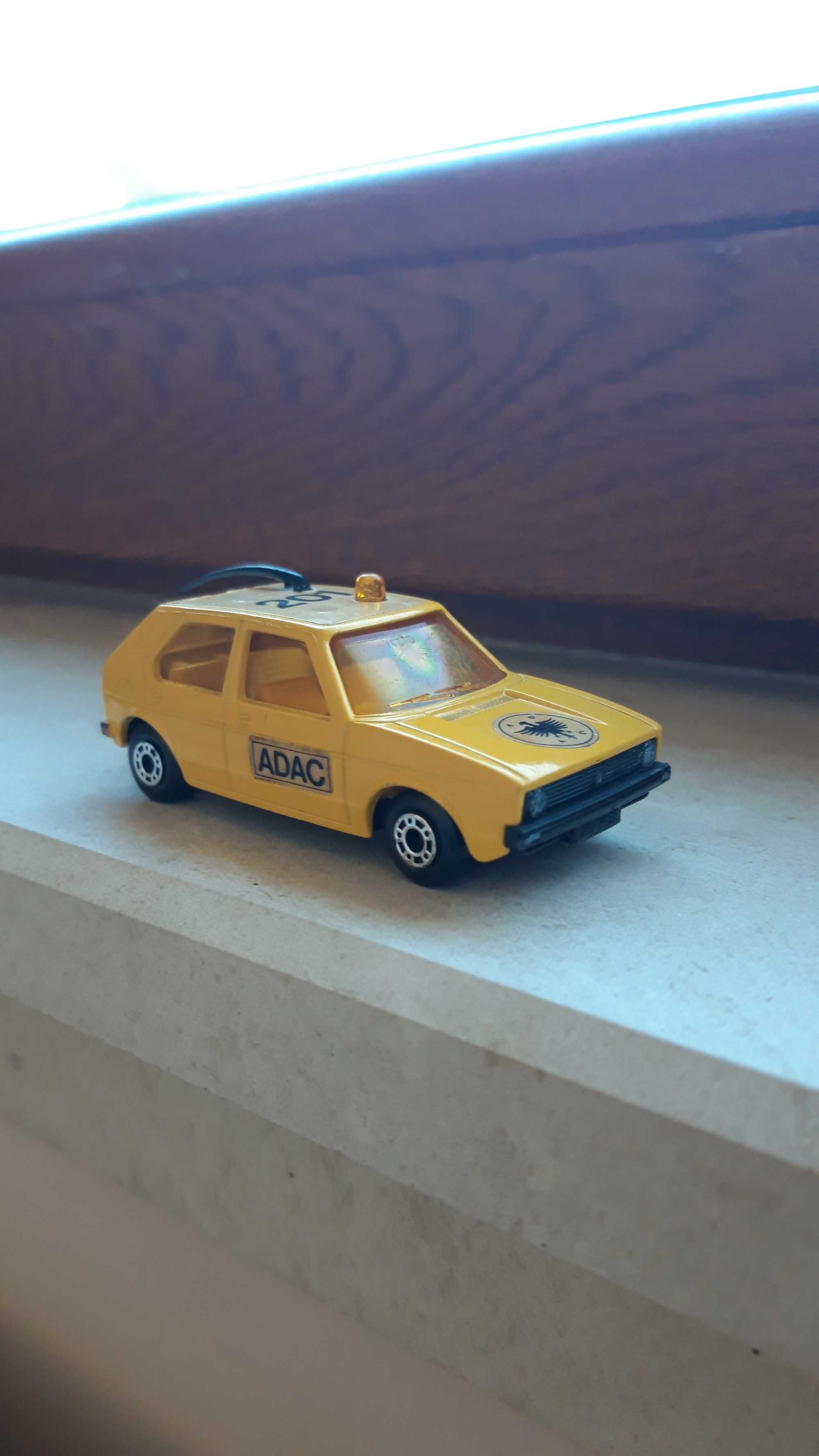 Matchbox Lesney Rolls Royce, Lamborghini