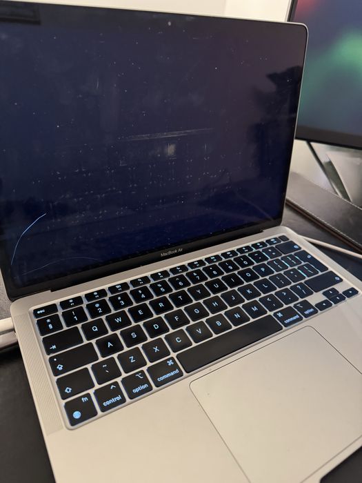 MacBook Air  M1 defect