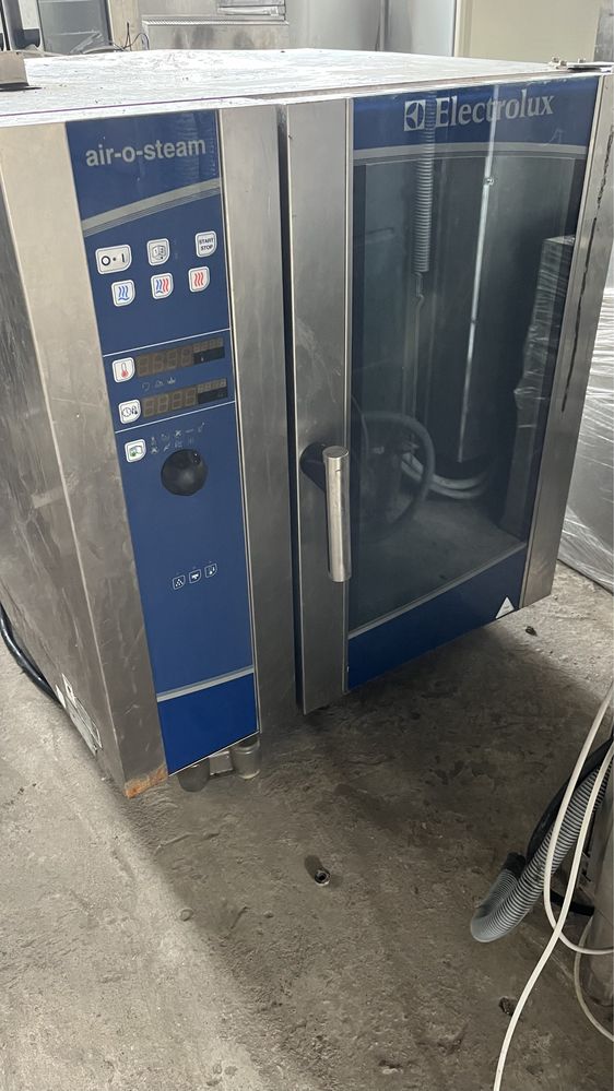 Конвектомат 6,10,20 и 40 тави