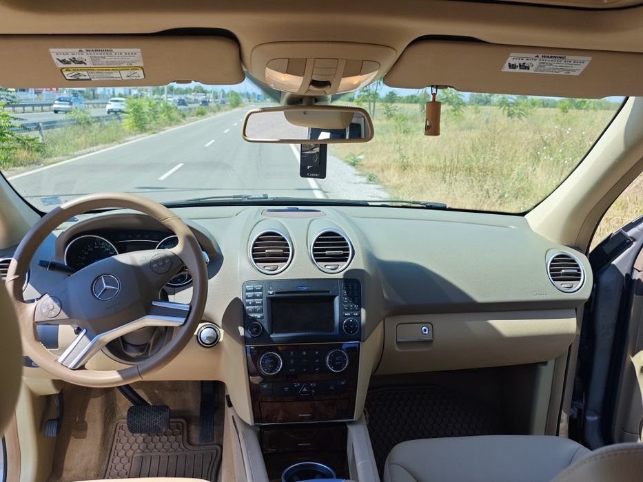 Mercedes  ML 550
