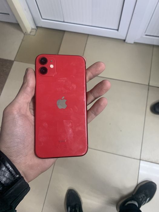 Продам Айфон 11 64 гб