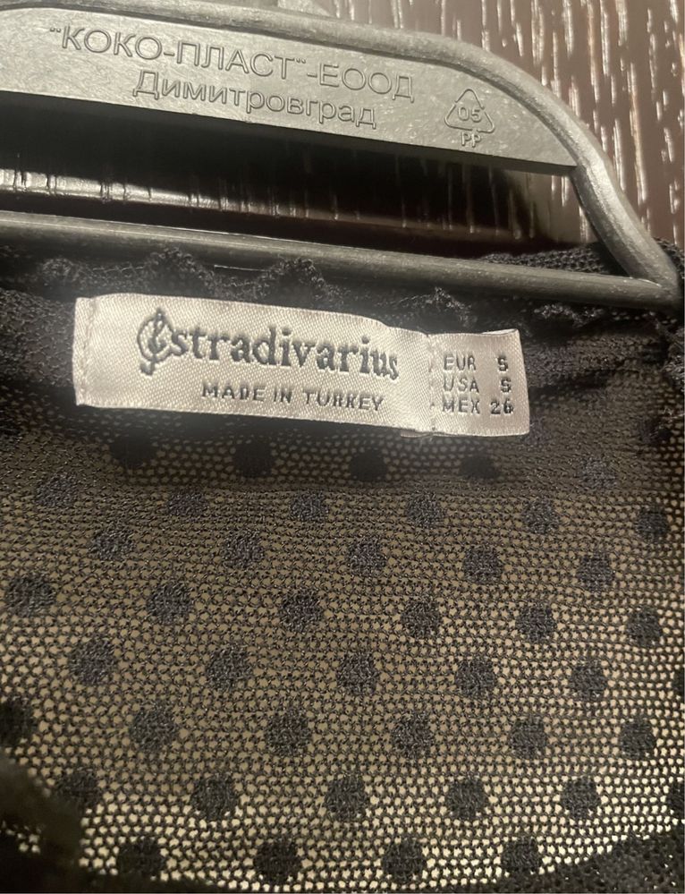 Мрежеста блузка Stradivarius