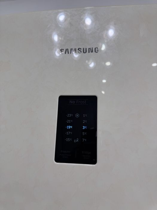 Продается Холодильник