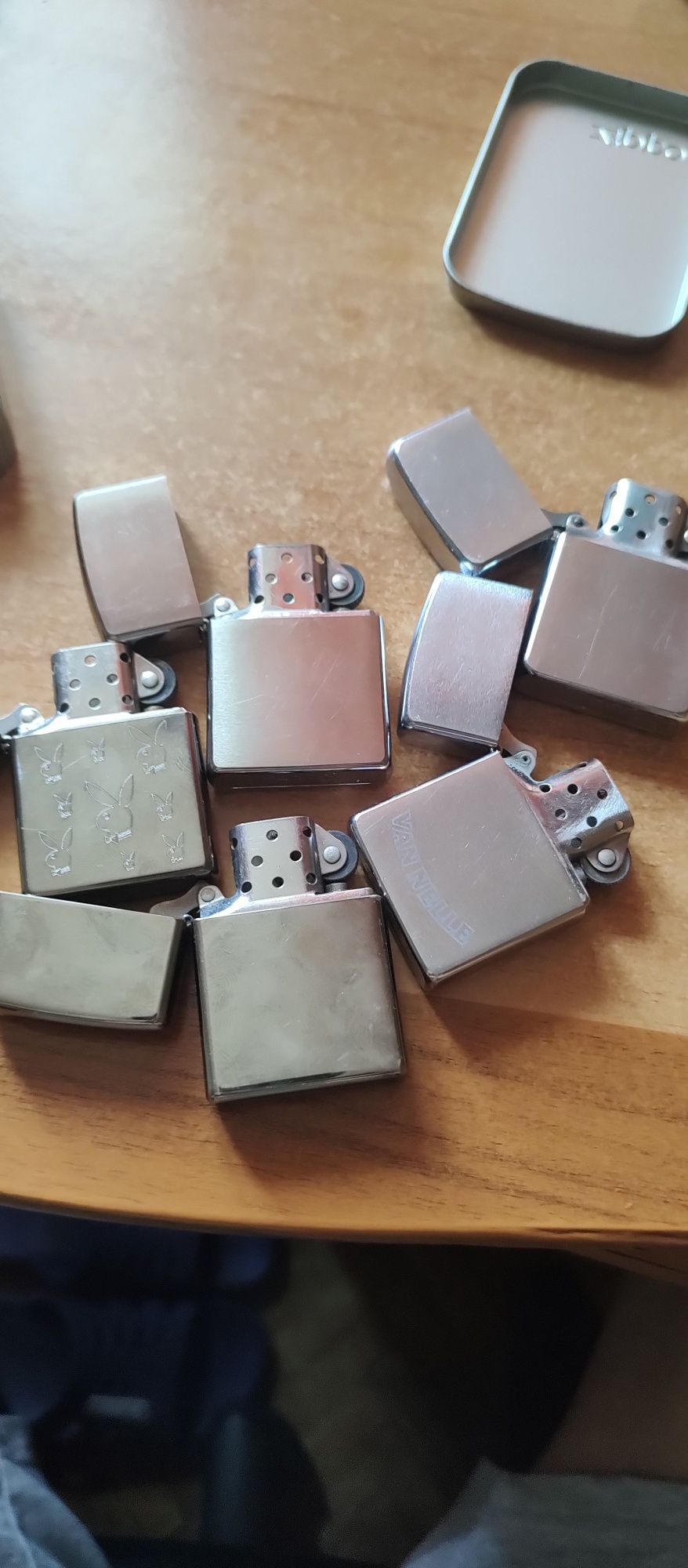 Zippo in stare foarte buna