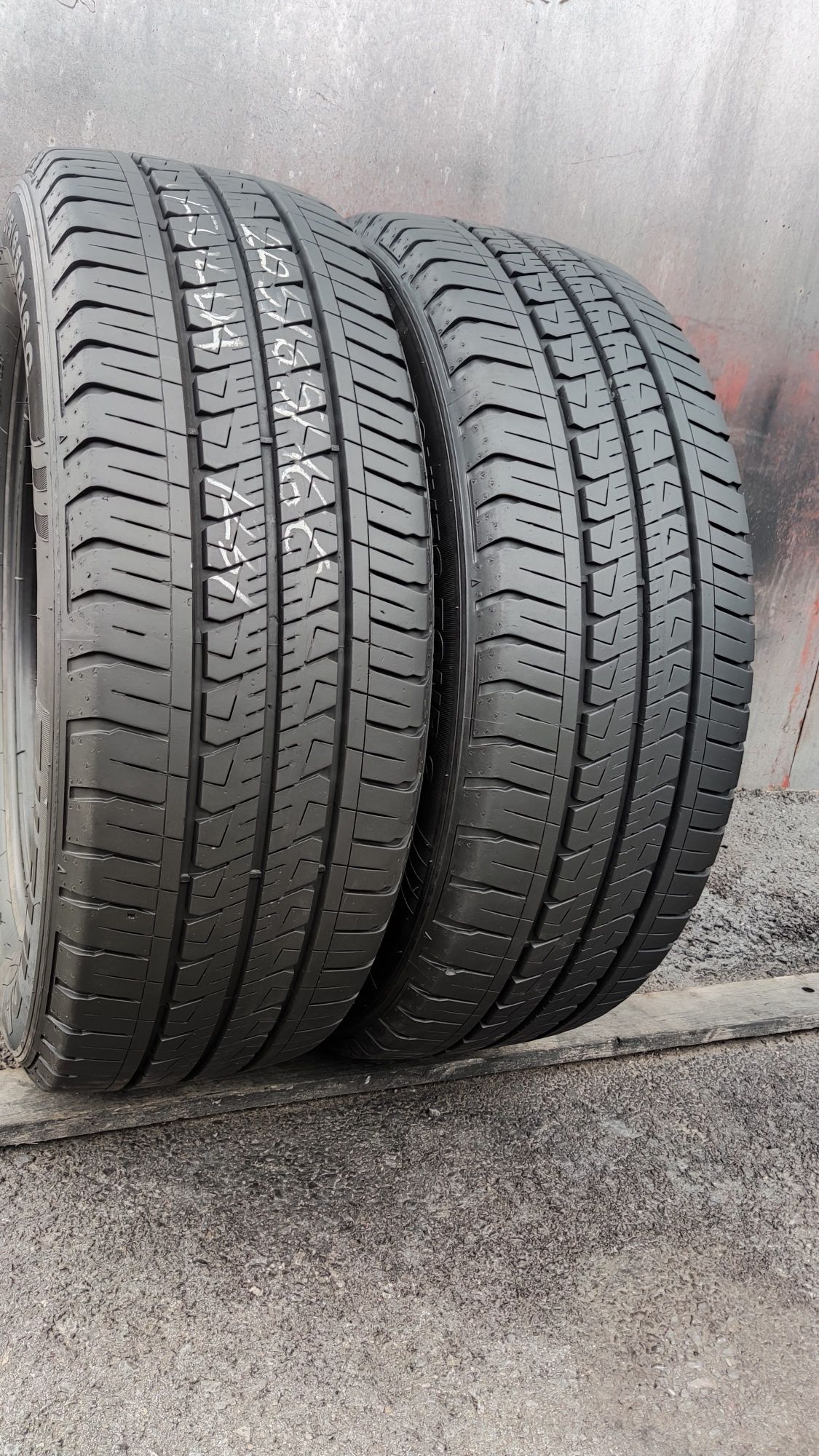 2бр. бусови гуми 205/65/16C, Fulda Conveon Tour, dot23
dot23 
8+mm
Мн