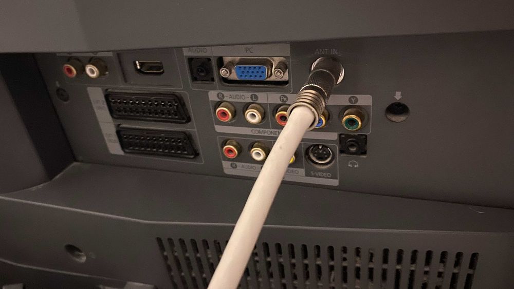 TV Samsung LCD Ecran plat