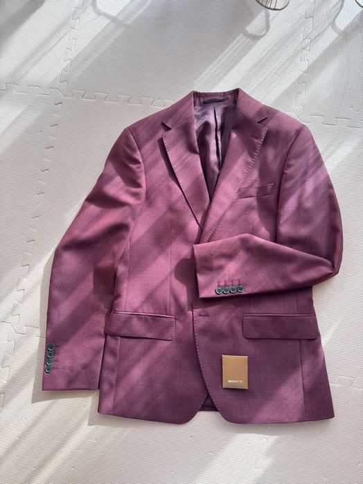 Vând sacou Bigotti visiniu