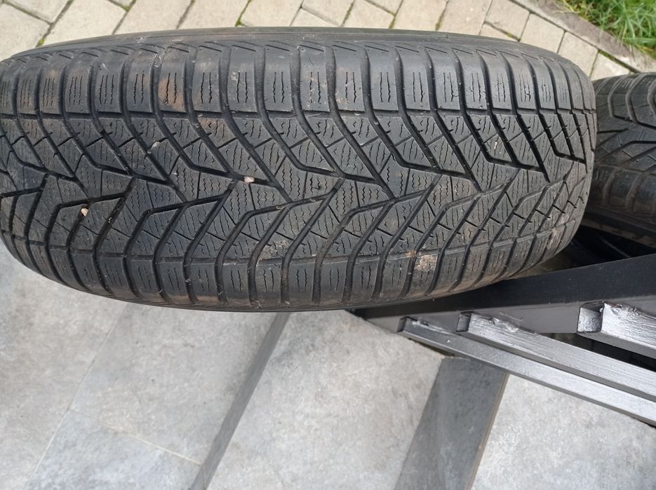 Vând jante+caciucuri