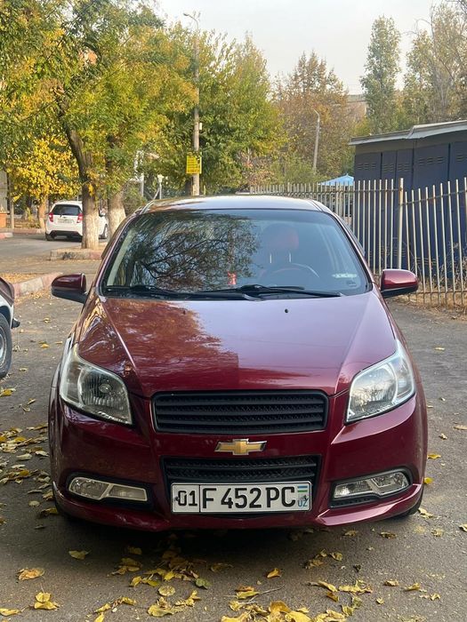 Продается Нексия 3