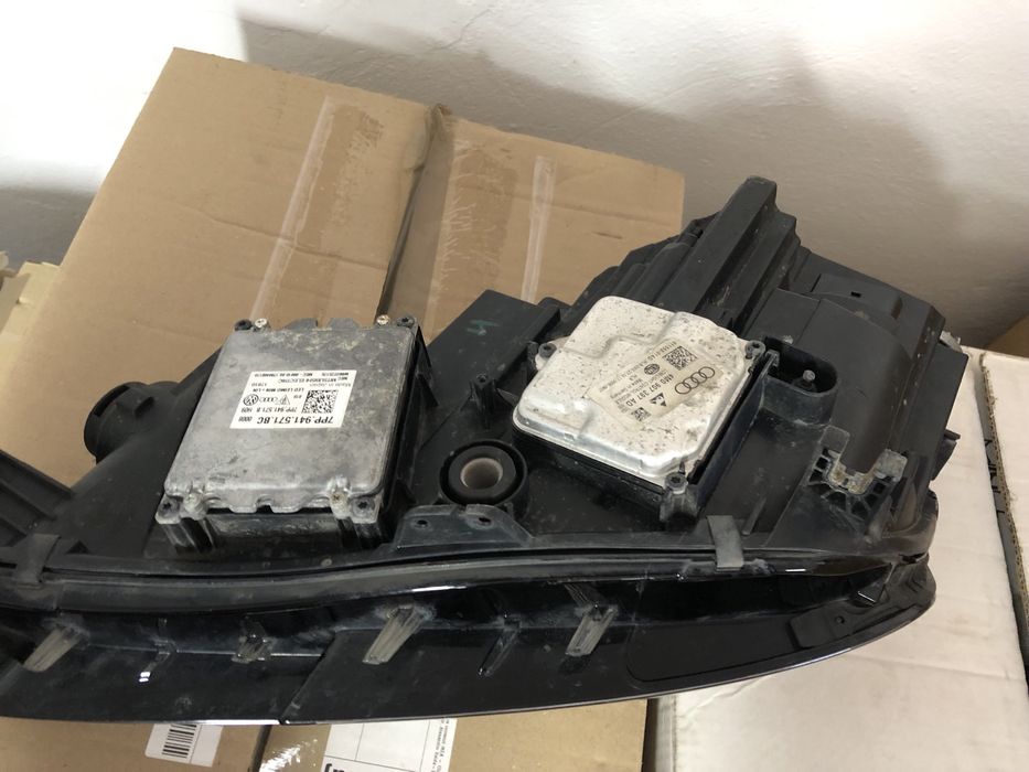 Far dreapta Full led Matrix pentru Audi A4 B9 - 8W0941036