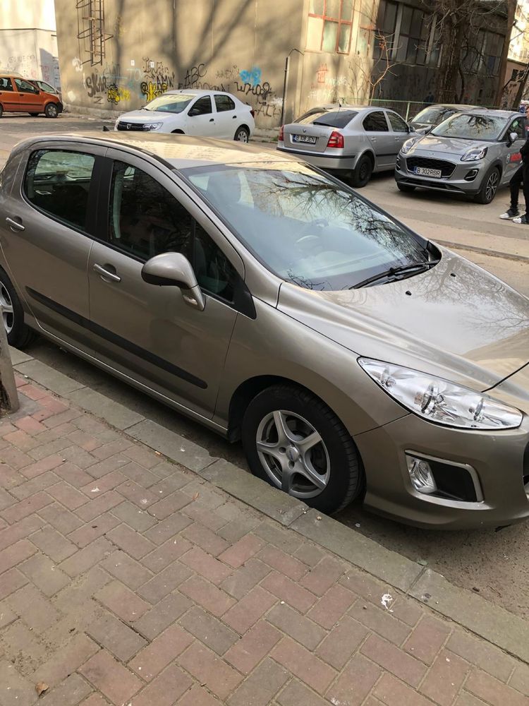 Peugeot 308 , 1.6 e-hdi start stop , cumparata Romania de noua